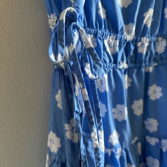 Universal Thread Cinched Waist Blue Floral Sun Dress Size Medium - Picture 11 of 14